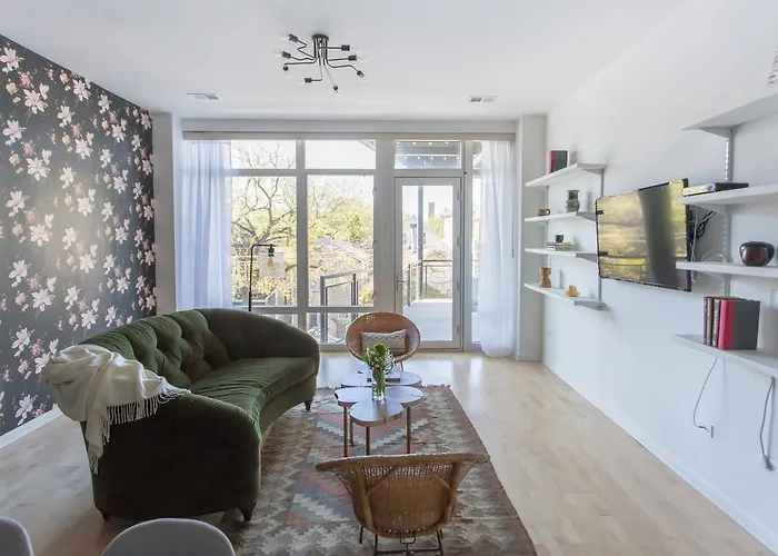 Sonder Lincoln Park Aparthotel Chicago