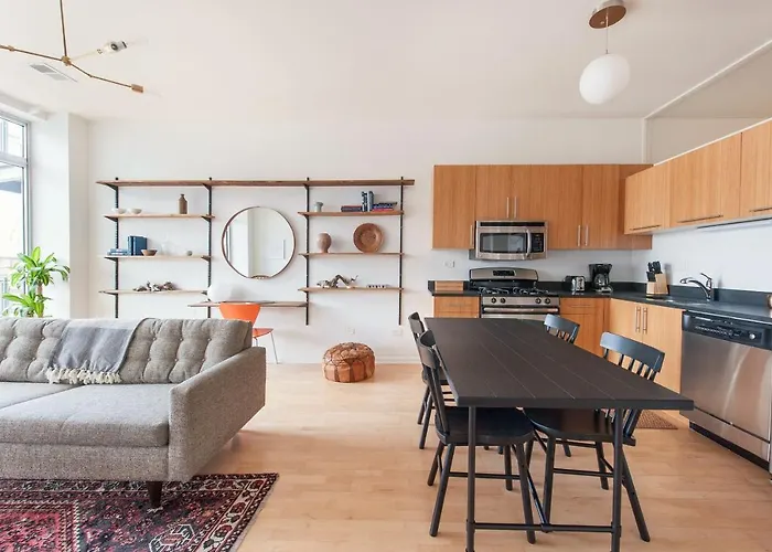 Sonder Lincoln Park Aparthotel Chicago